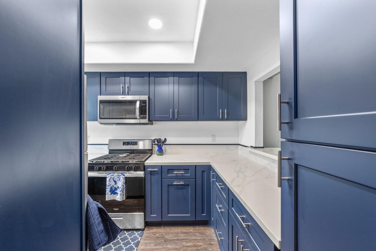 Small Kitchen Remodeling in Vista CA with Improved Layout