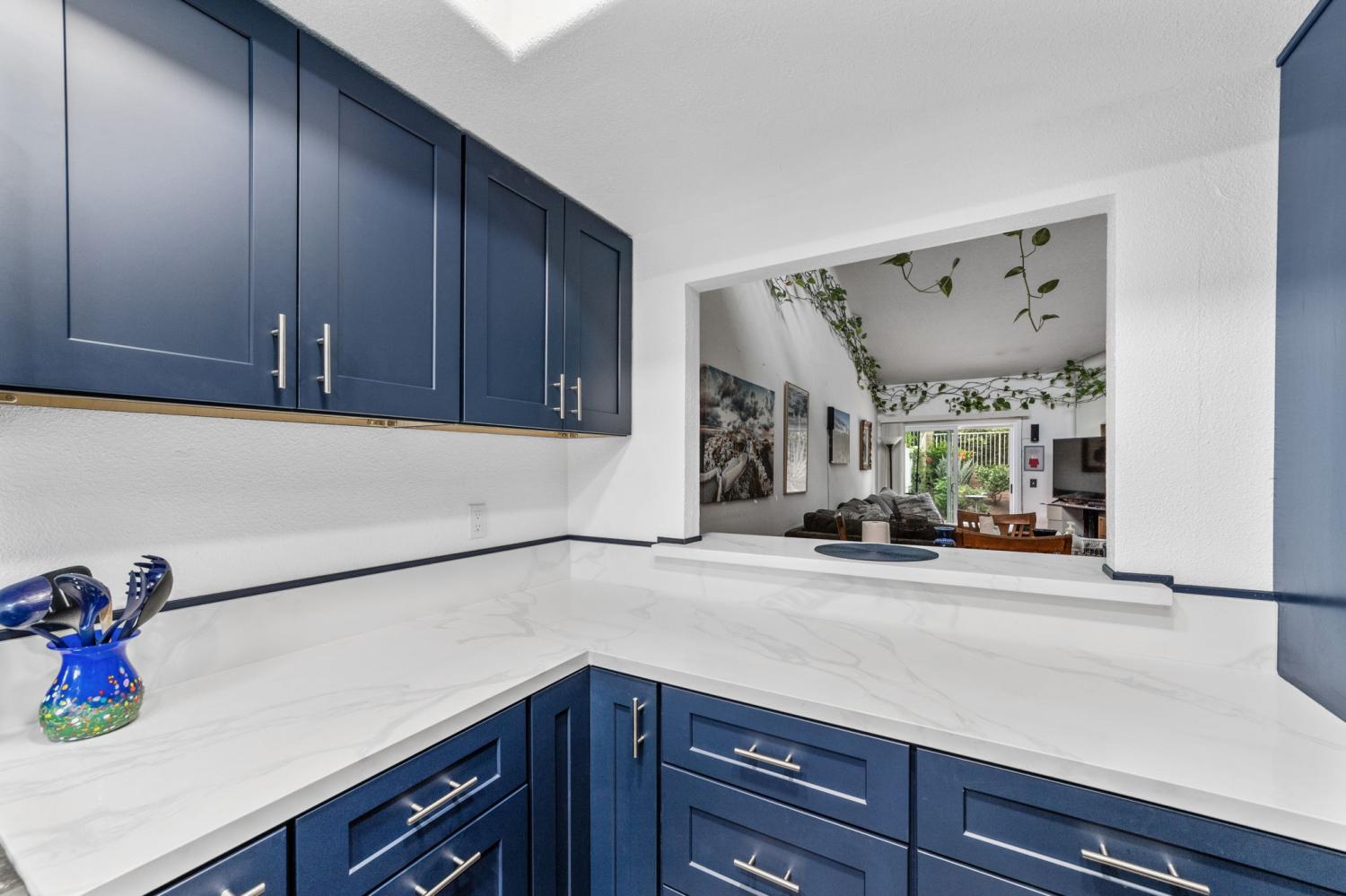 Small Kitchen Remodeling in Vista CA with Improved Layout