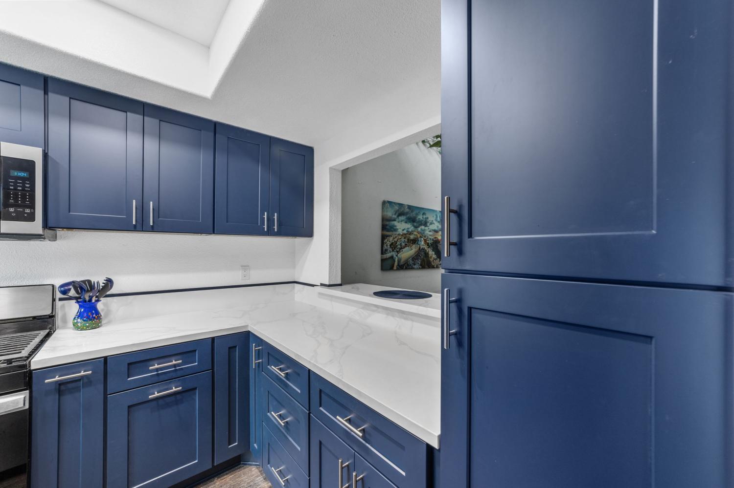 Small Kitchen Remodeling in Vista CA with Improved Layout