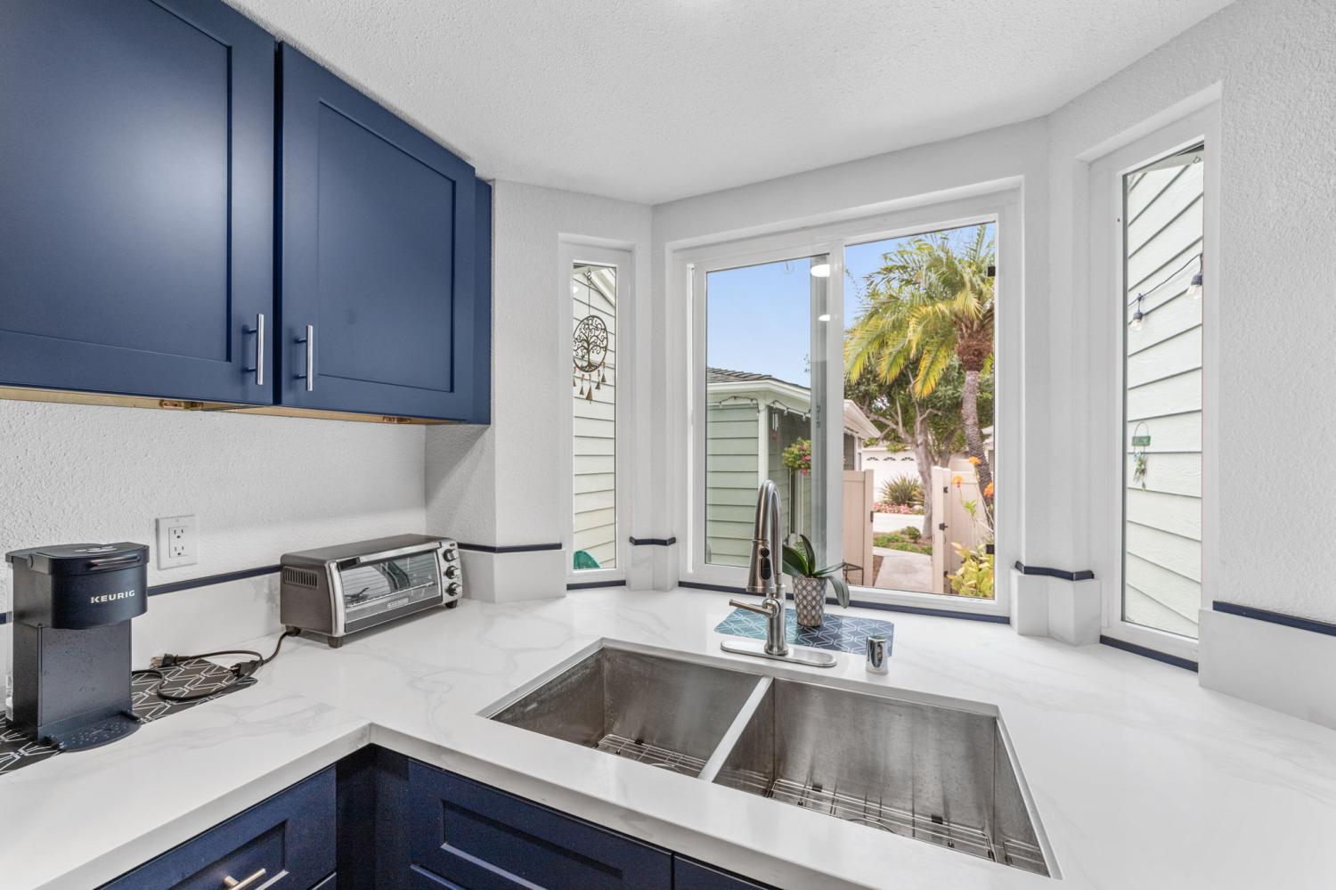 Small Kitchen Remodeling in Vista CA with Improved Layout