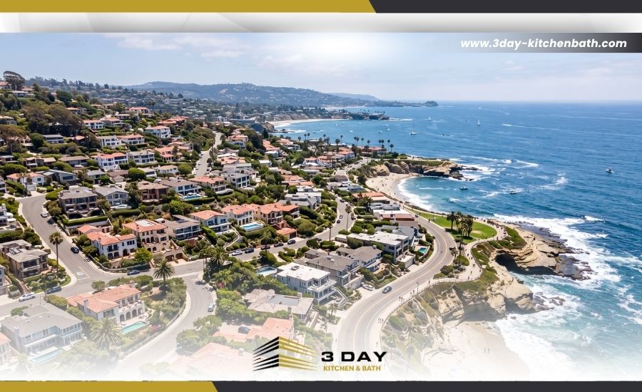 Coastal San Diego neighborhood homes near the ocean